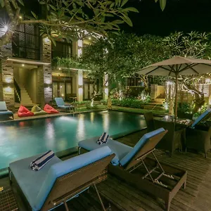Argya Santi *** Jimbaran (Bali)